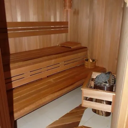 Πανσιόν Luxury In Balaton Balatonlelle
