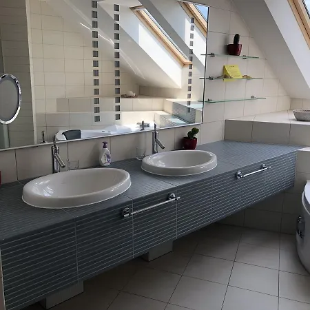 Luxury In Balaton Πανσιόν Balatonlelle